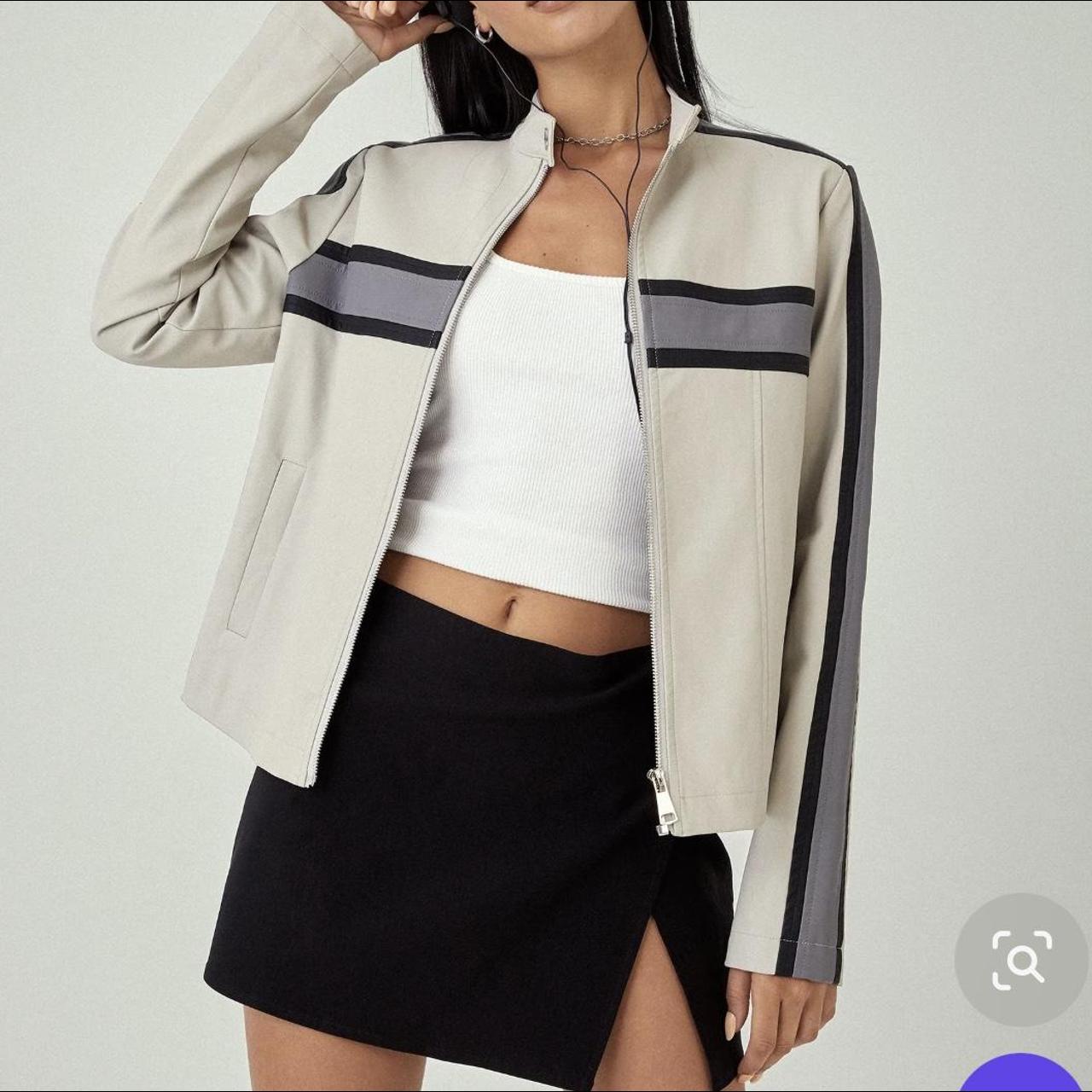 Motel Women's Grey and Black Jacket Depop