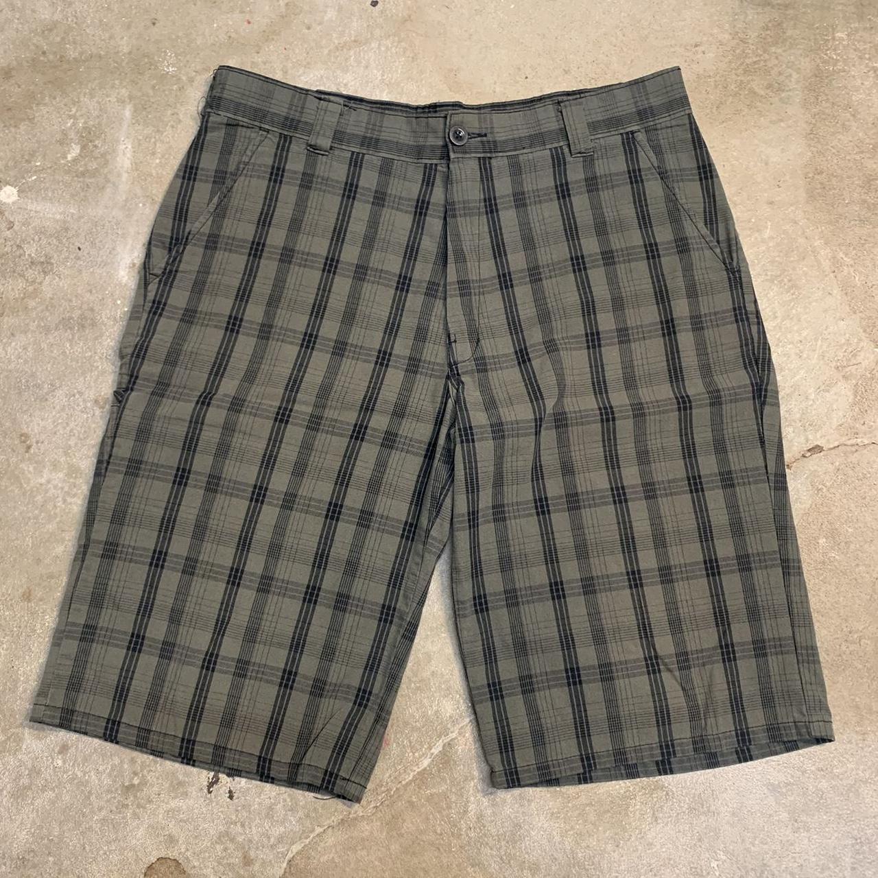 Y2K Checkered Dickies Skater Shorts Measurements... Depop