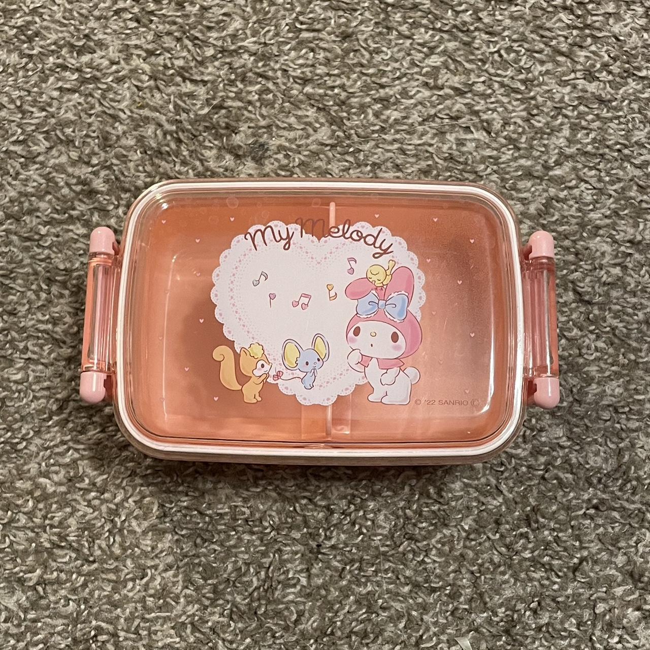 🎀 sanrio my melody lunchbox The divider is movable... - Depop