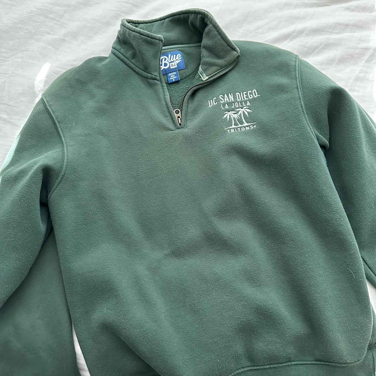 UCSD college green quarter zip - Depop