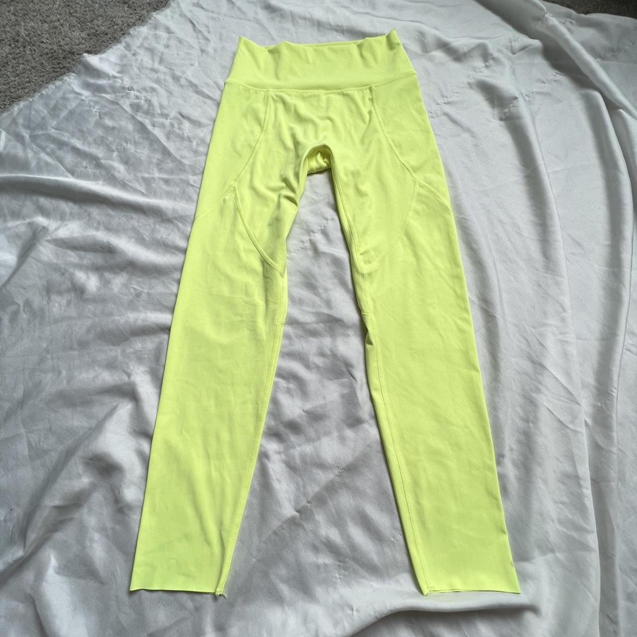 Aerie Women's Sz S Neon Pastel Pale Yellow Chill - Depop