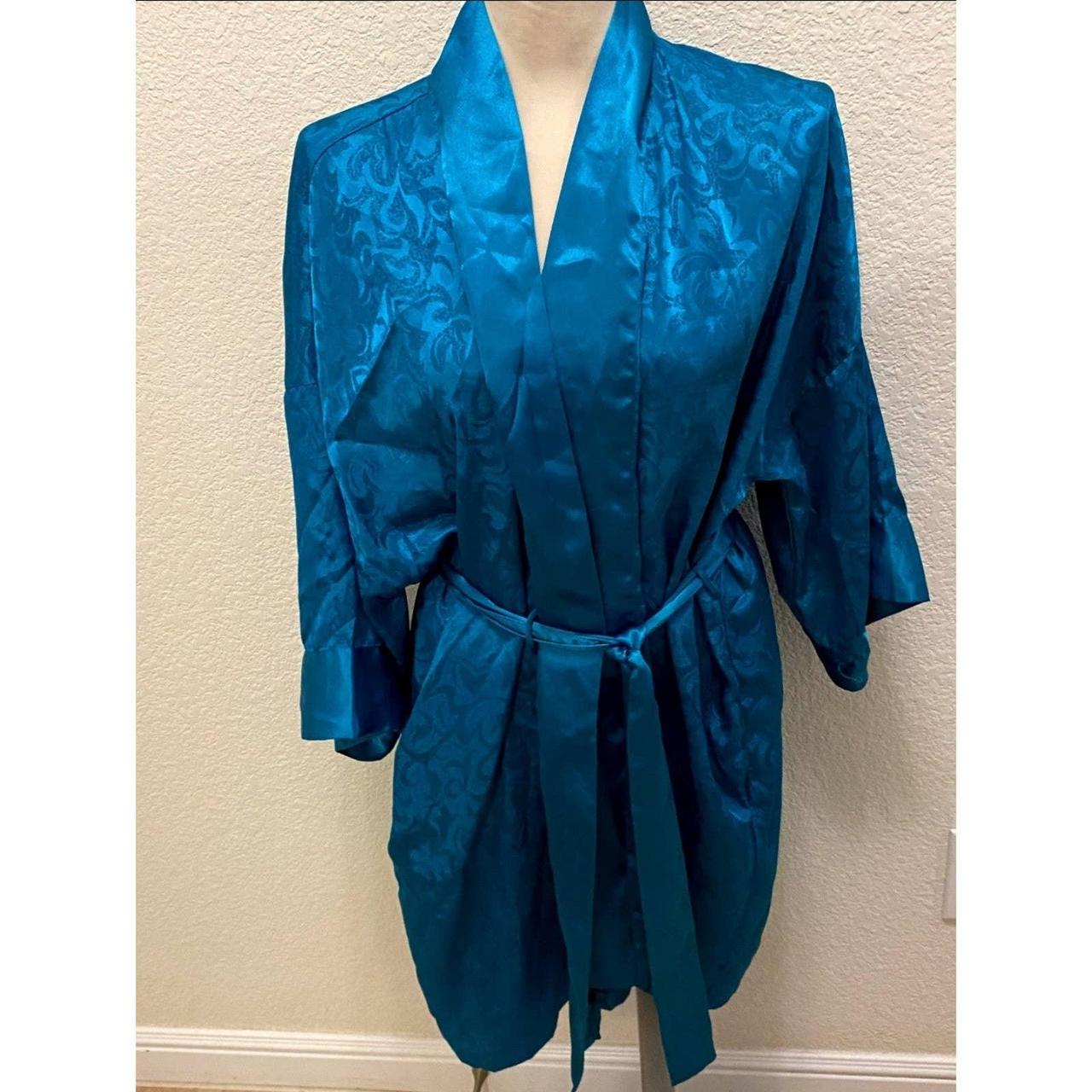 Victoria's Secret Women's Blue Robe Depop
