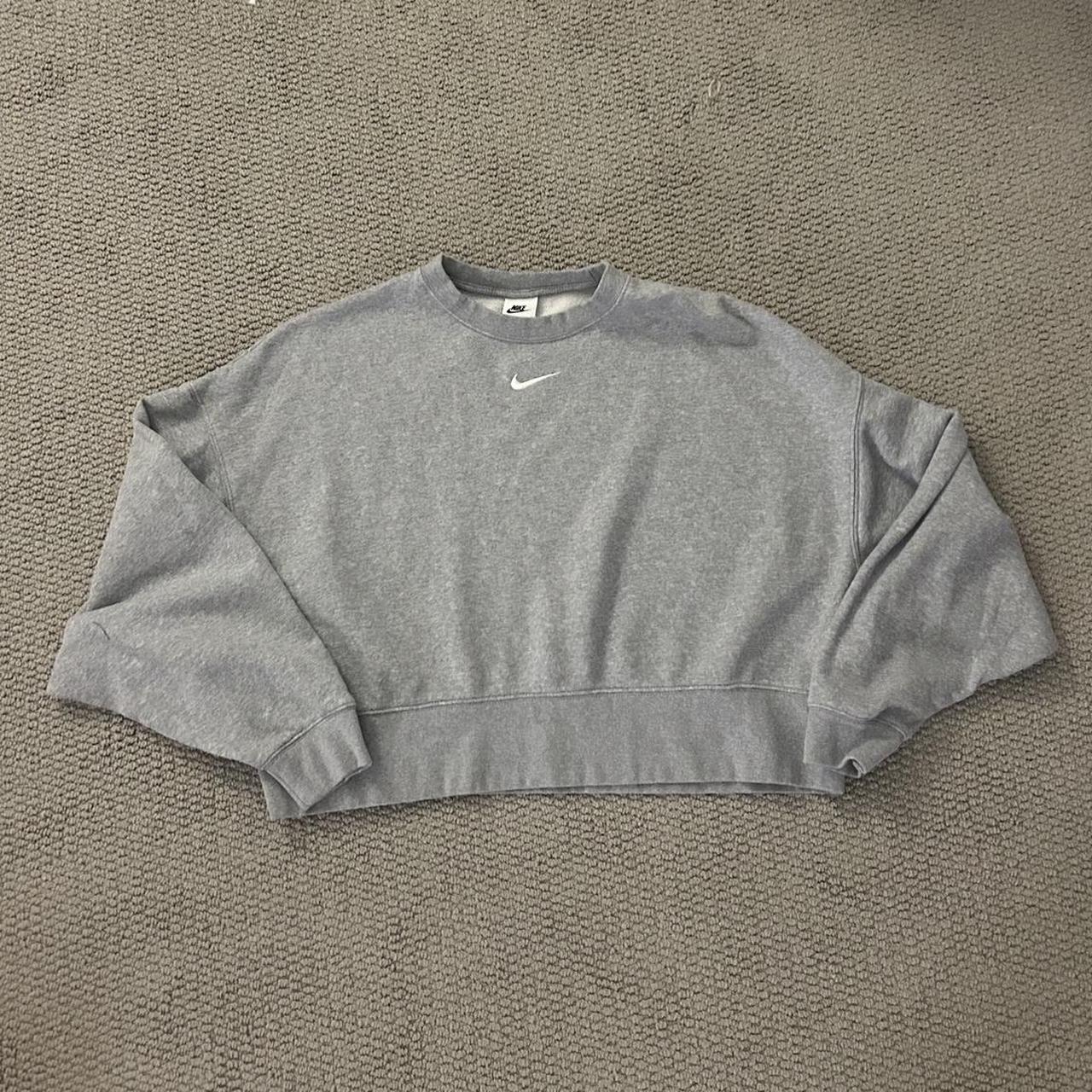 oversized grey nike sweatshirt