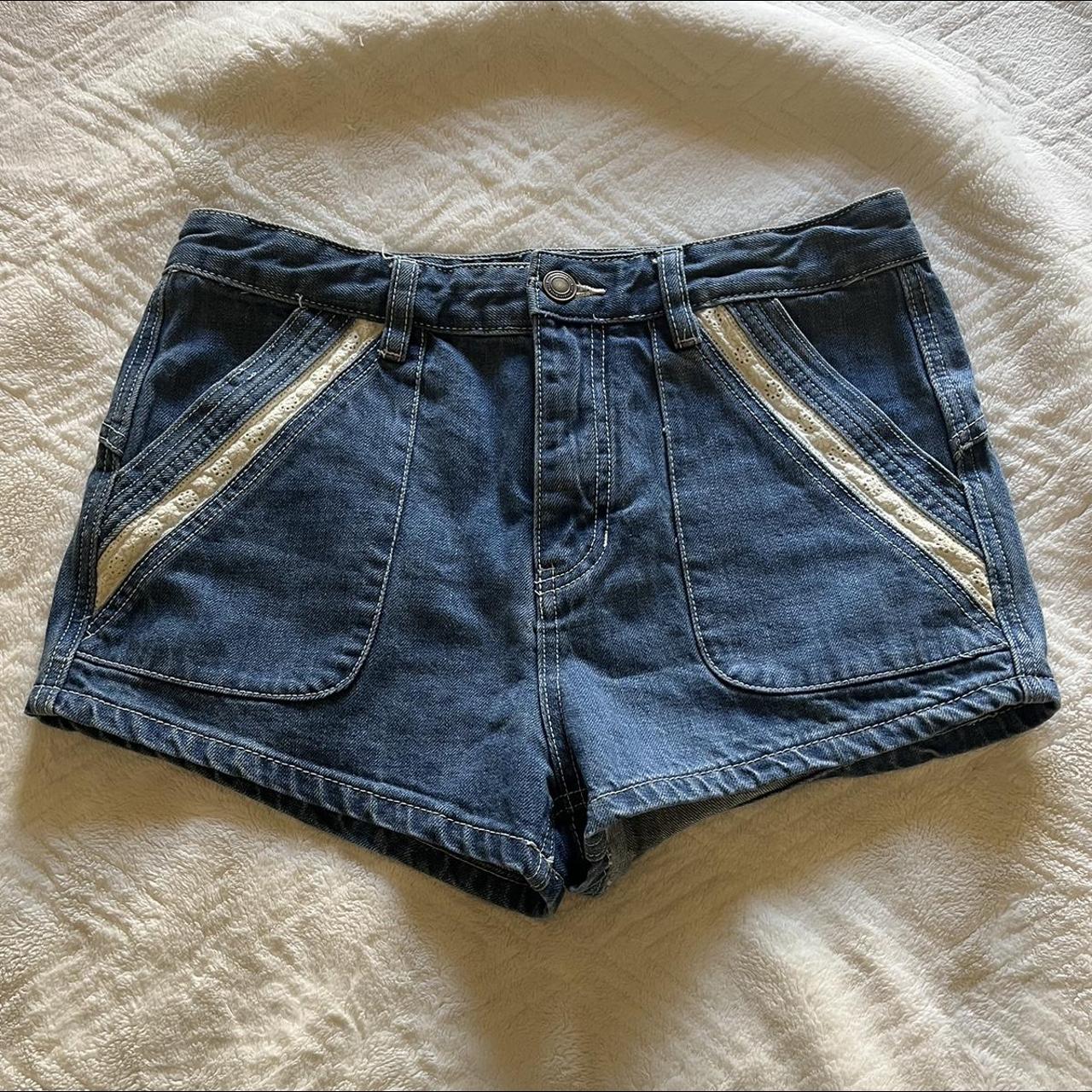 Free People Women S Shorts Depop   P0 