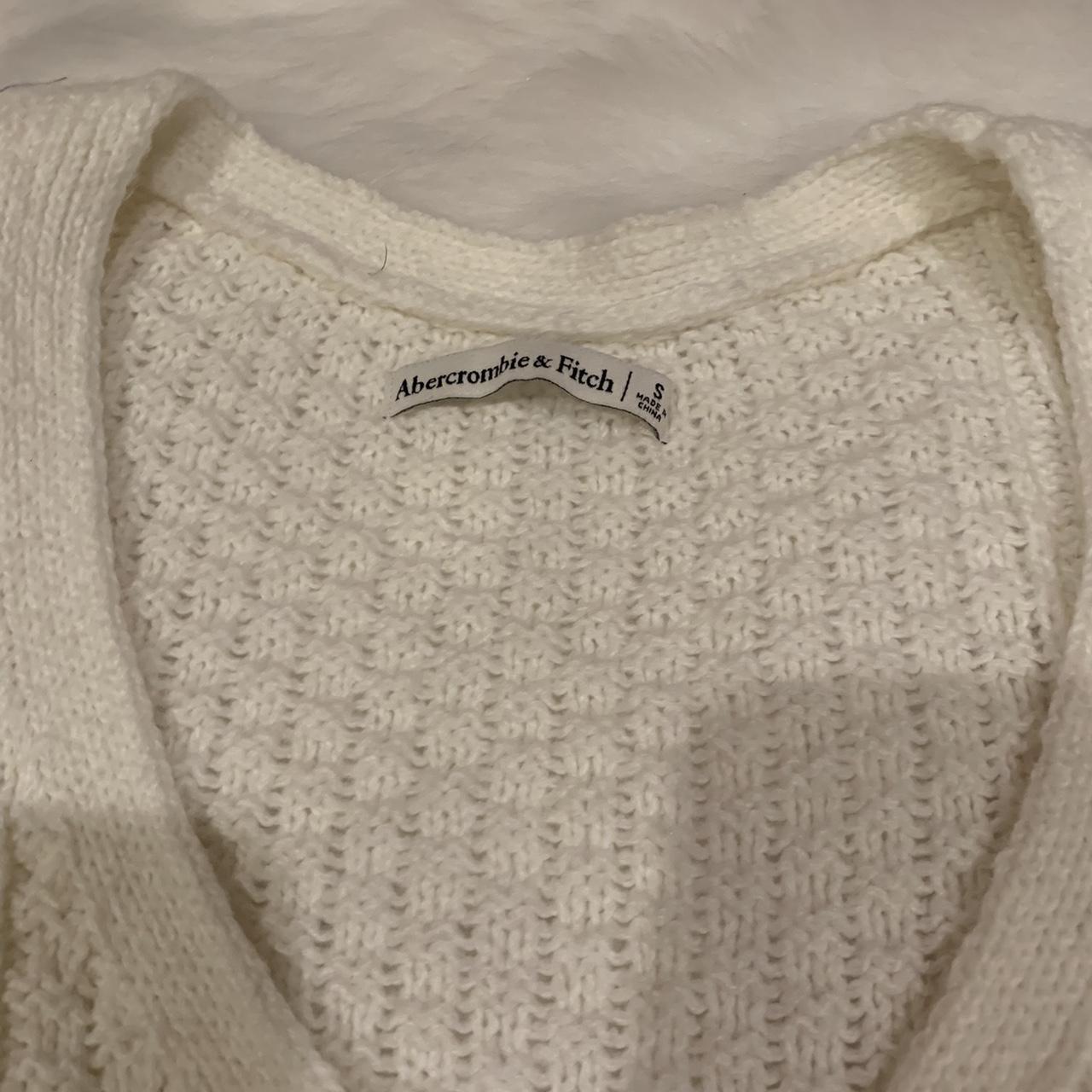 Abercrombie & Fitch Women's Cream and White Jumper (3)