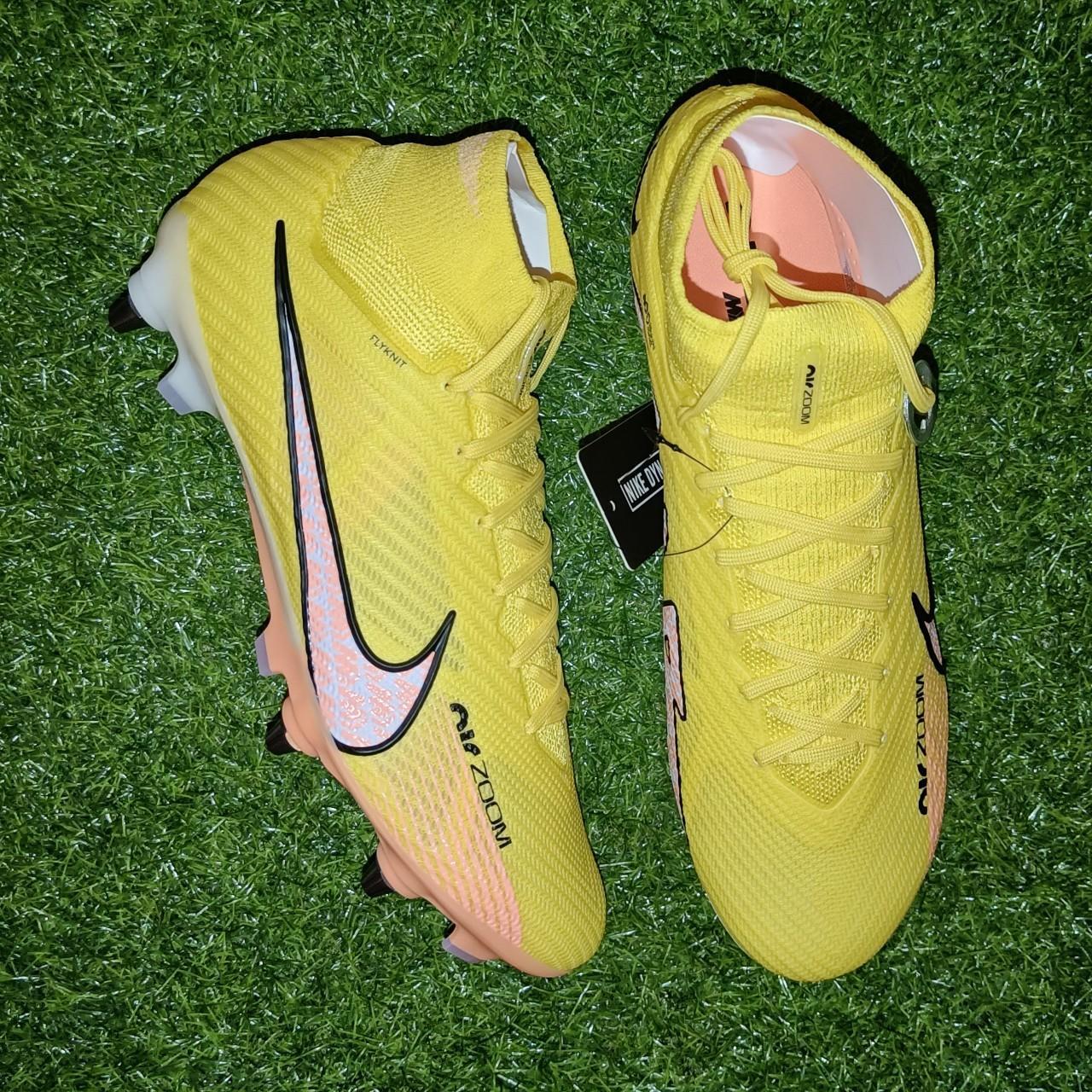 Nike Men's Yellow and Pink Boots | Depop