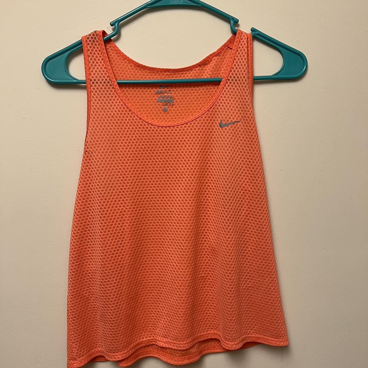 Nike Women's Vest Depop
