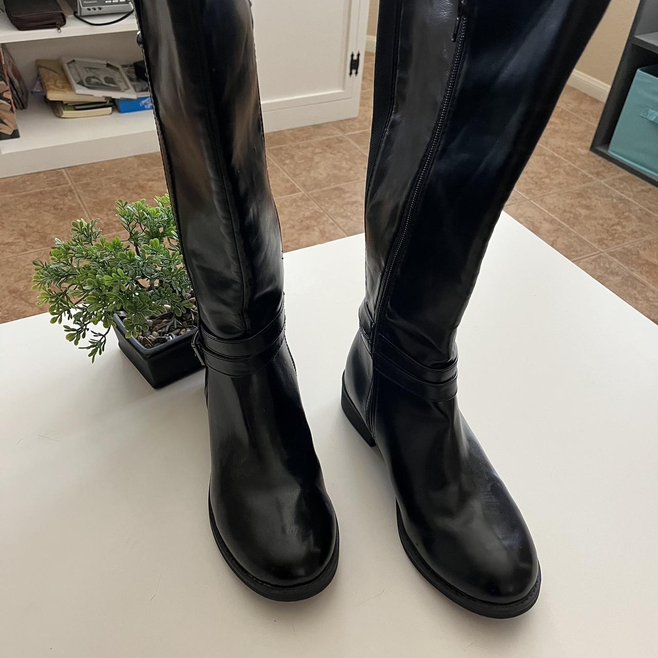 Knee High Black boots, has elastic at the top for... - Depop