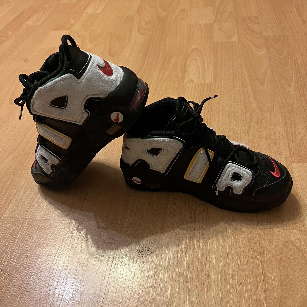 Nike hotsell uptempo 5y