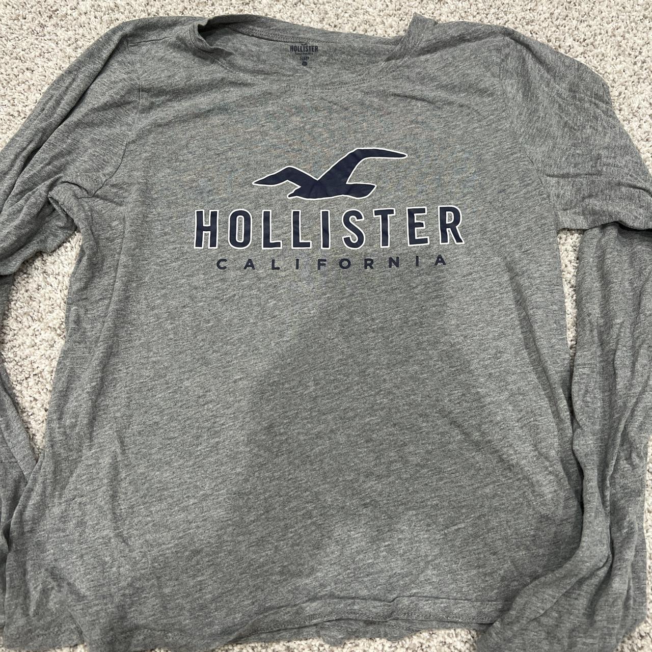 Hollister grey long sleeve size xs; super - Depop
