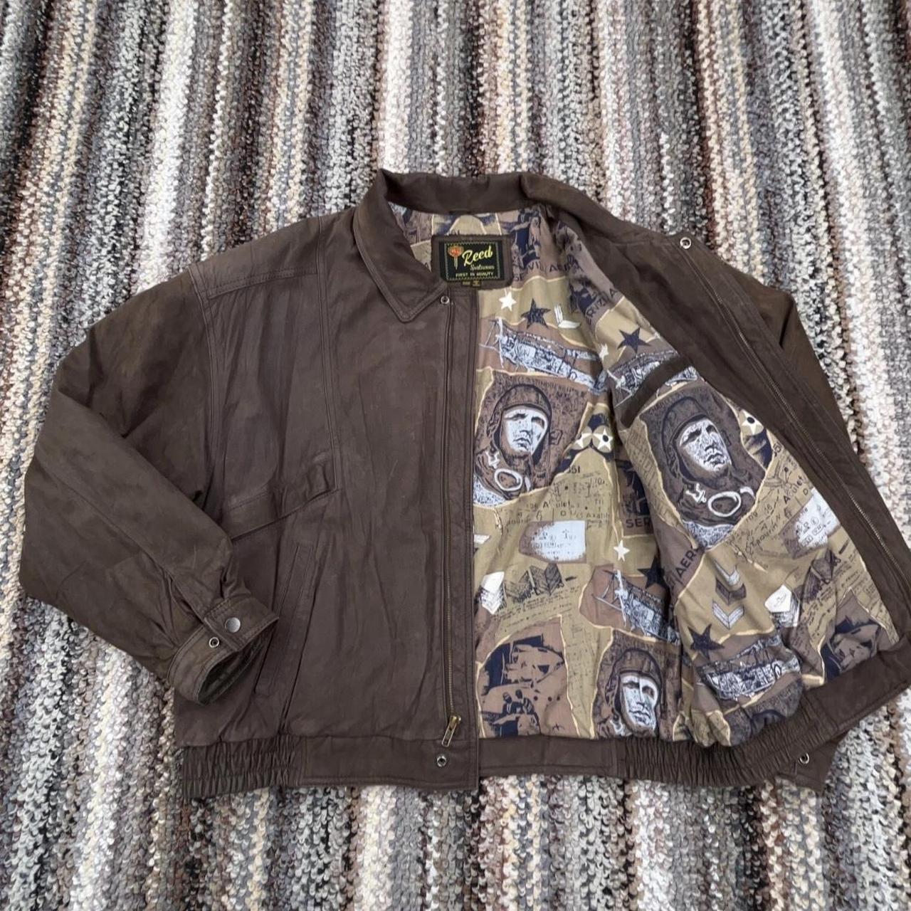 item listed by cteeziee