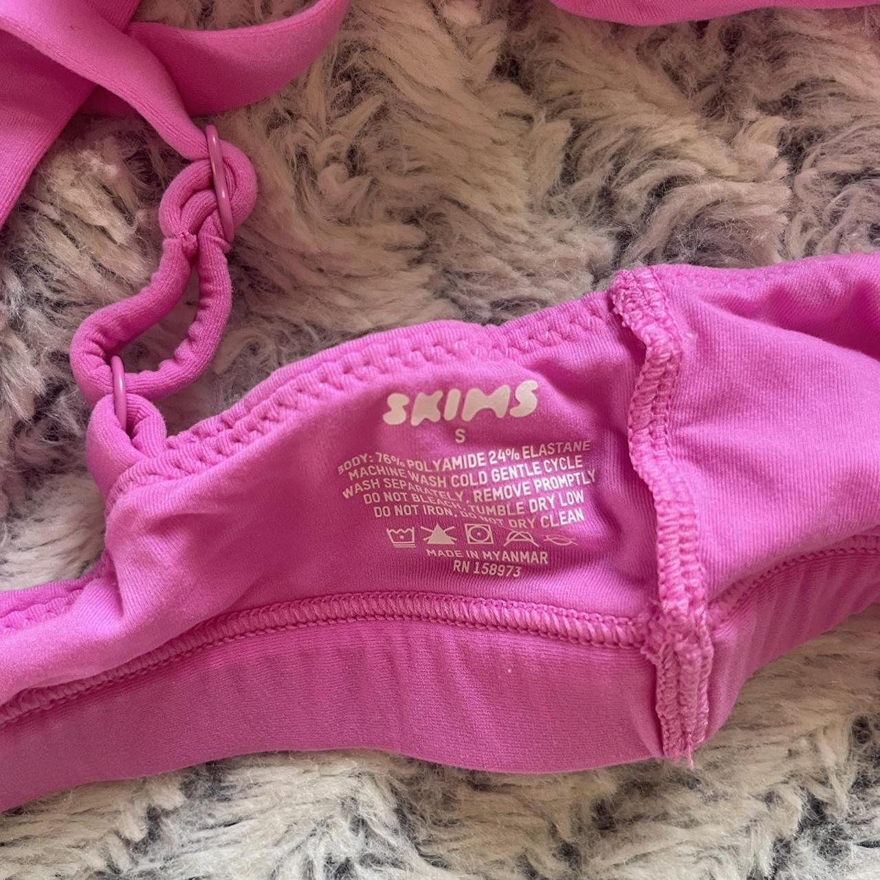 Skims Women's Pink Bra | Depop