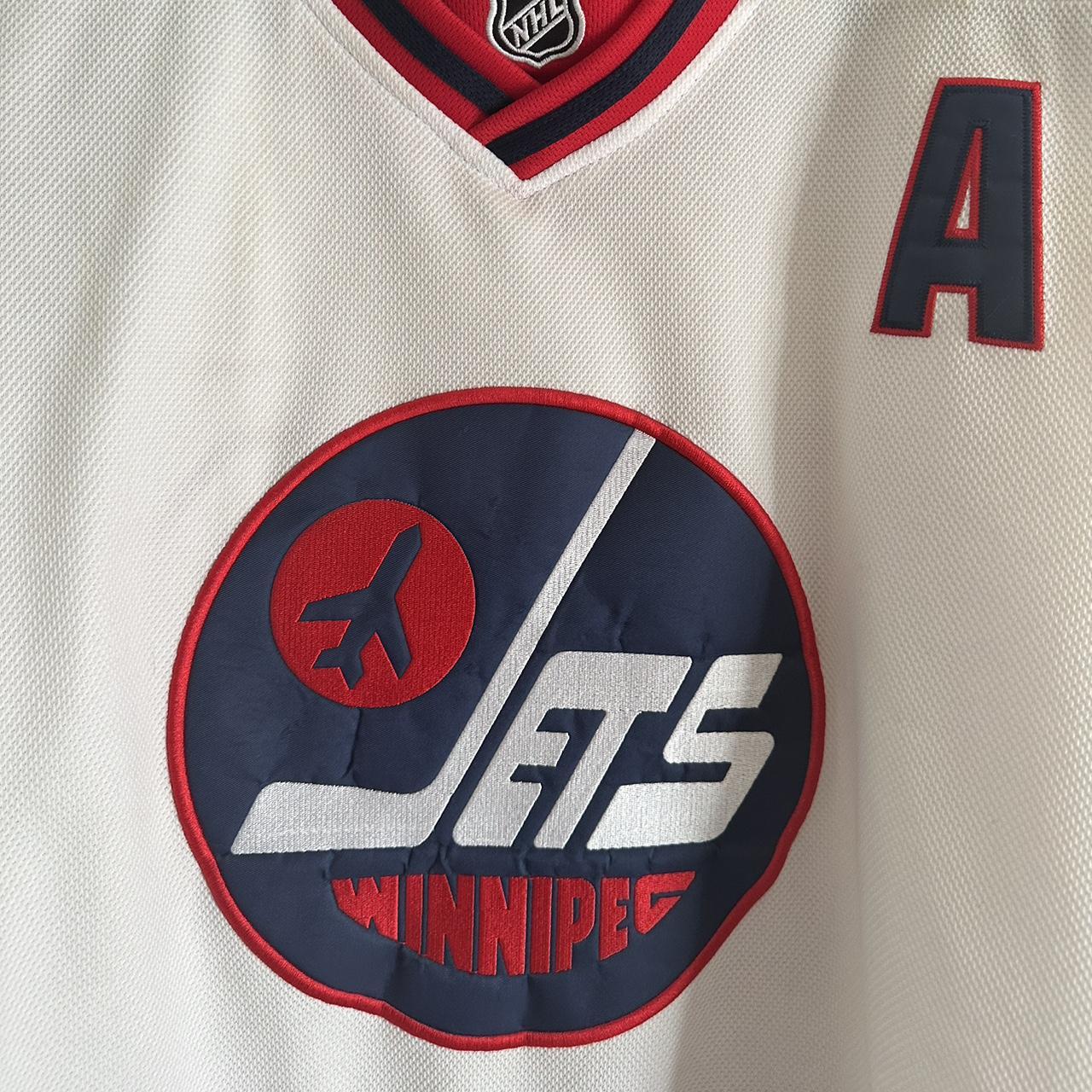 Dustin Byfuglien Winnipeg Jets heritage classic jersey size small