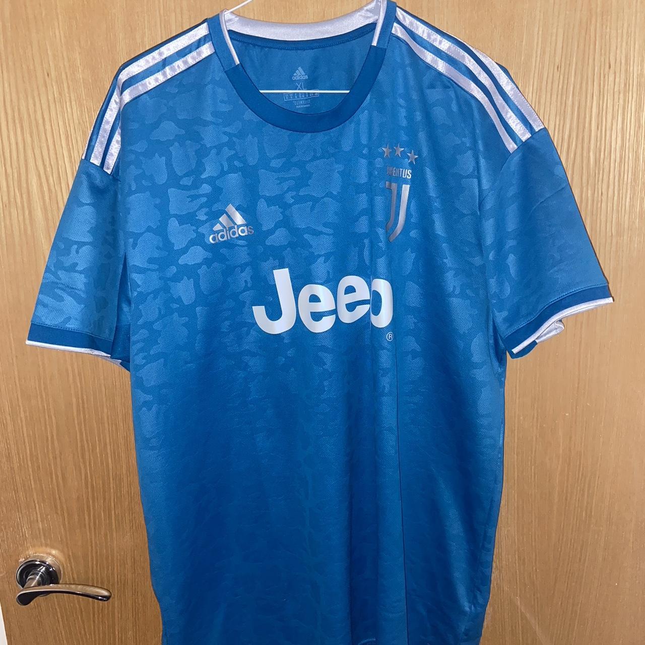 Juventus 3rd Football Shirt - 19/20 - XL... - Depop