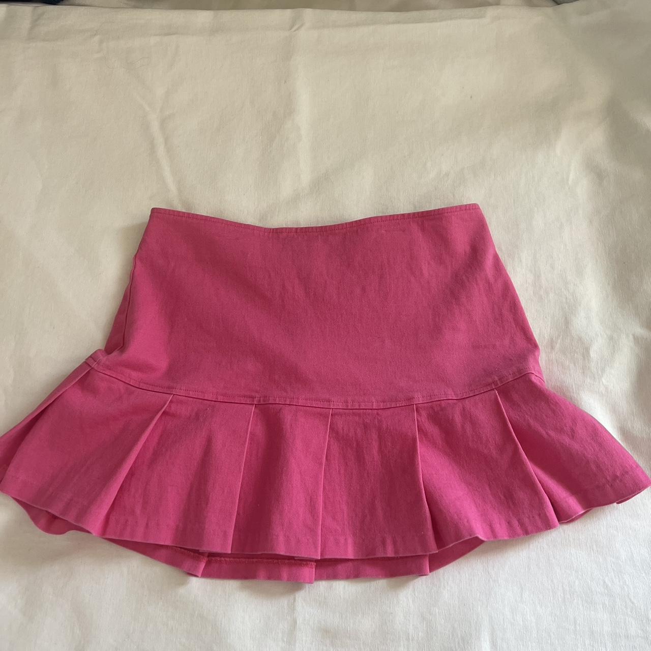 pink pleated miniskirt 💖💖 literally giving barbie... - Depop