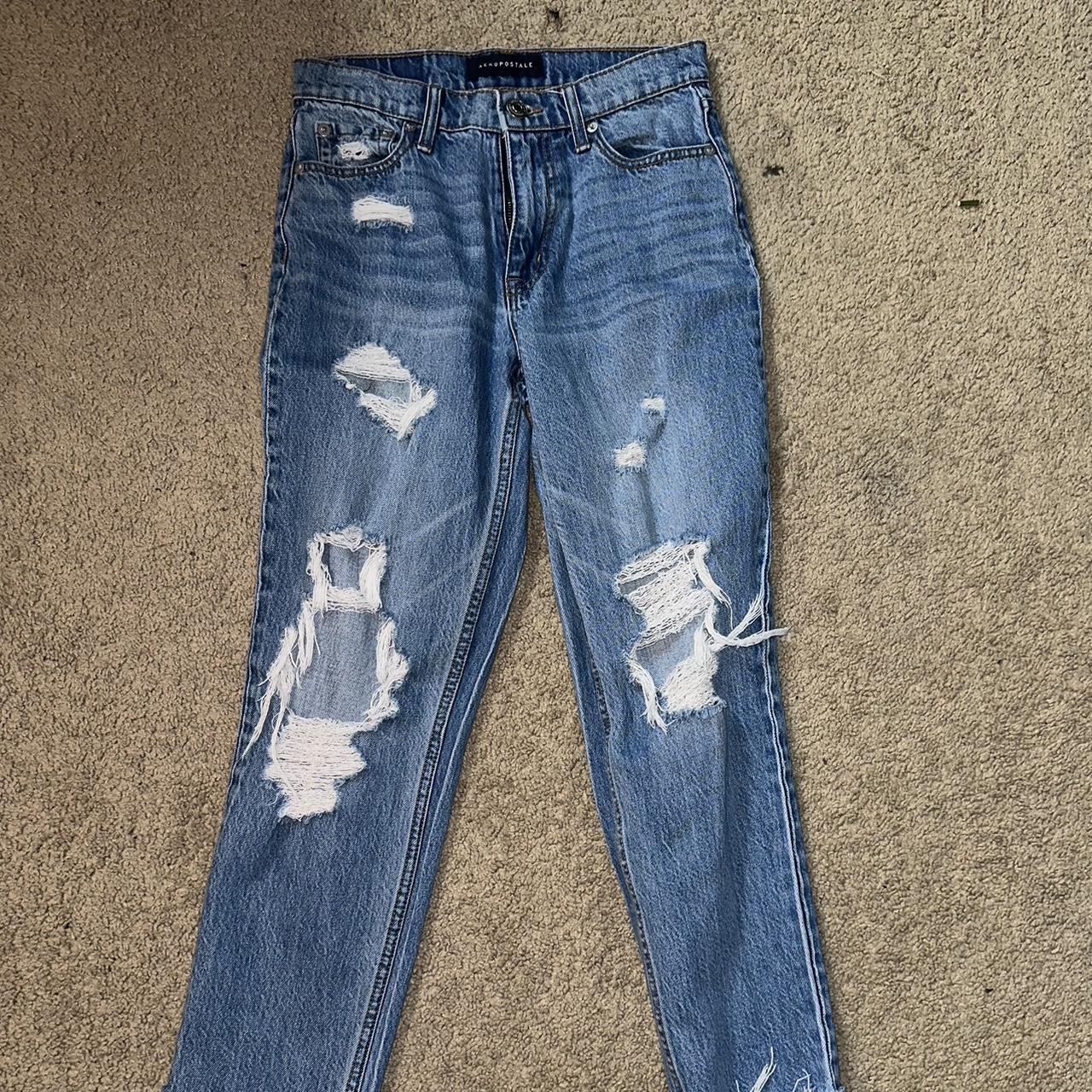 aero ripped mom jeans size- 0 #aeropostale #rippedjeans - Depop