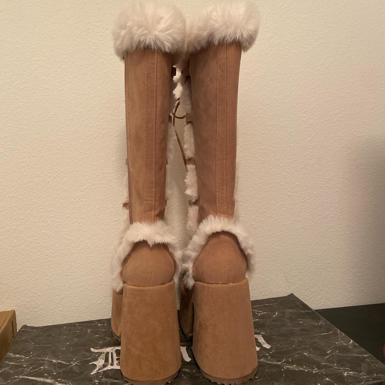 Demonia Women's Tan and White Boots (3)