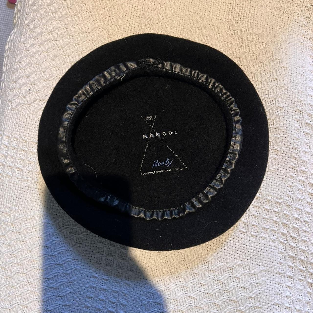 Kangol beret hat - Depop