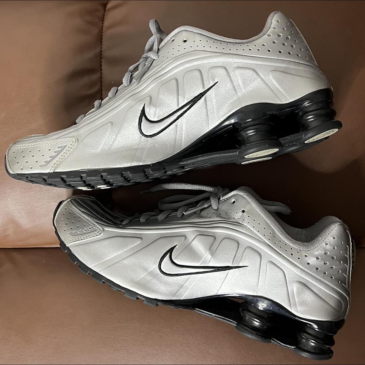 shox r4 silver