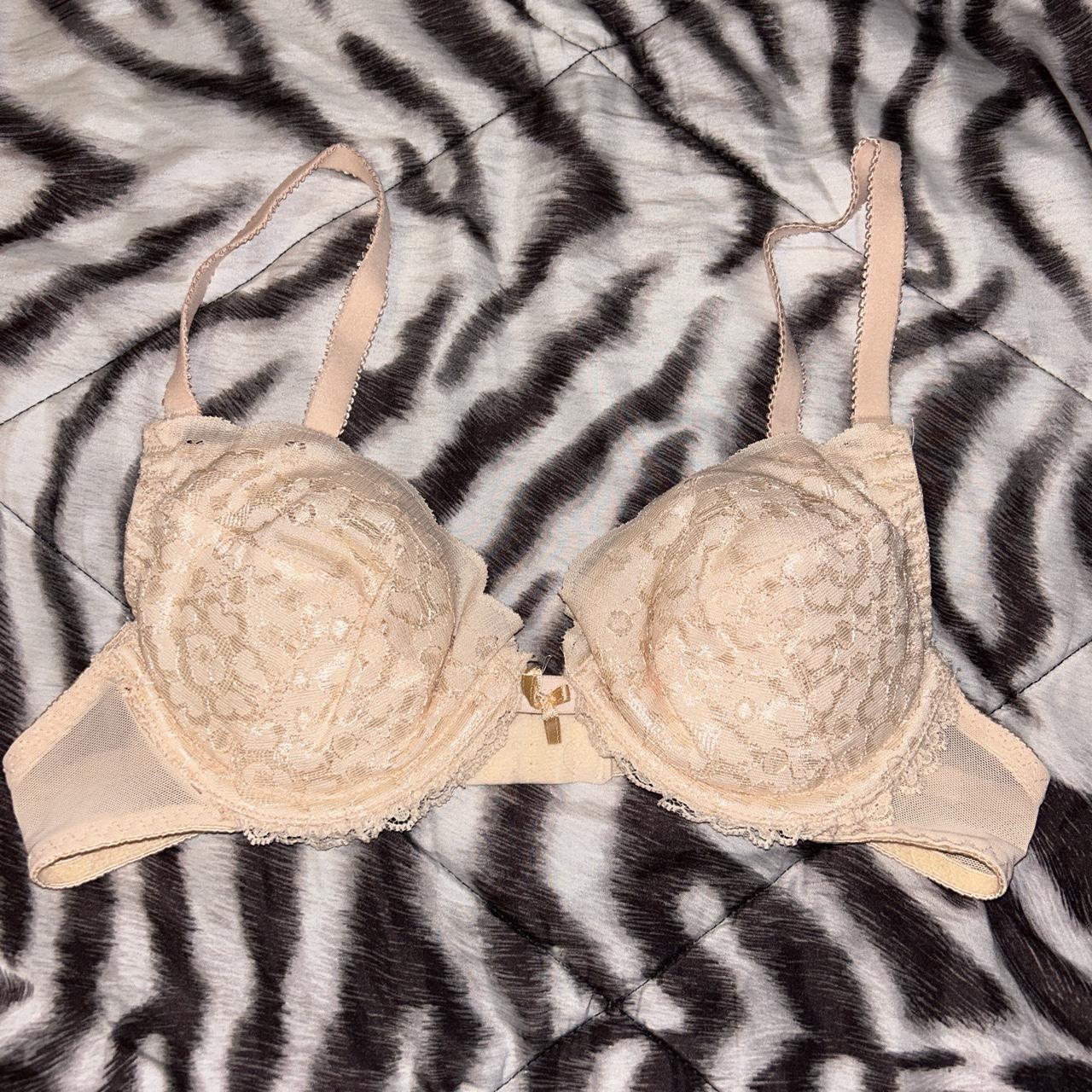 36A bra, I think I bought this in Mexico. Brand