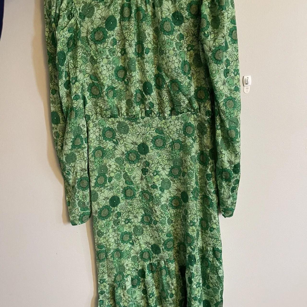 Topshop Green Floral Print Long Sleeve Midi Dress Us 2 Depop