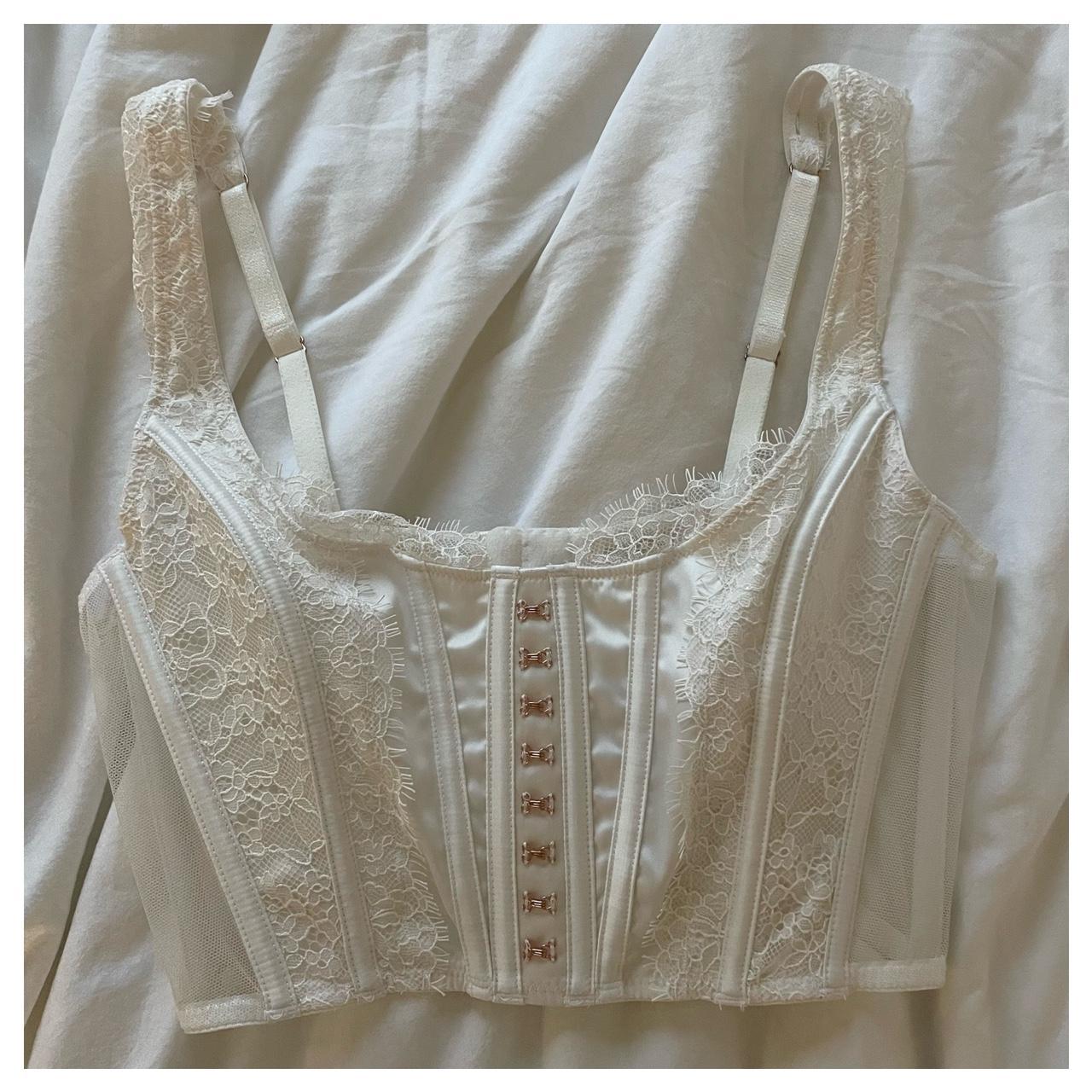 Victoria's Secret Women's White Corset Depop