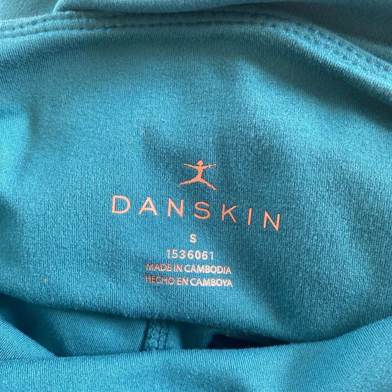 small teal danskin leggings only worn twice - Depop