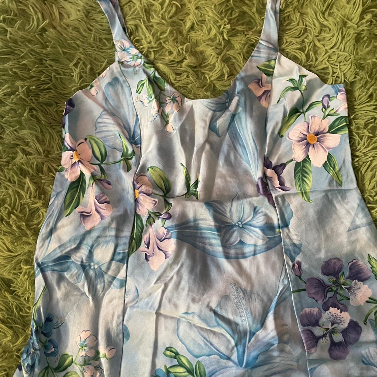 item listed by shoegal_