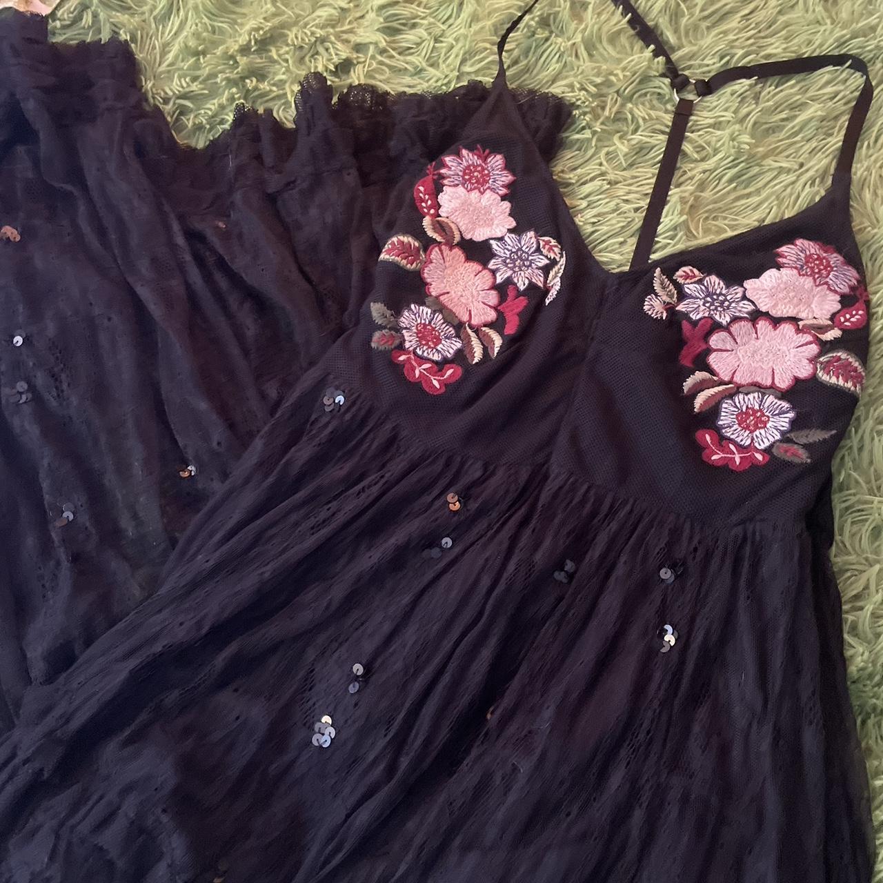 item listed by shoegal_