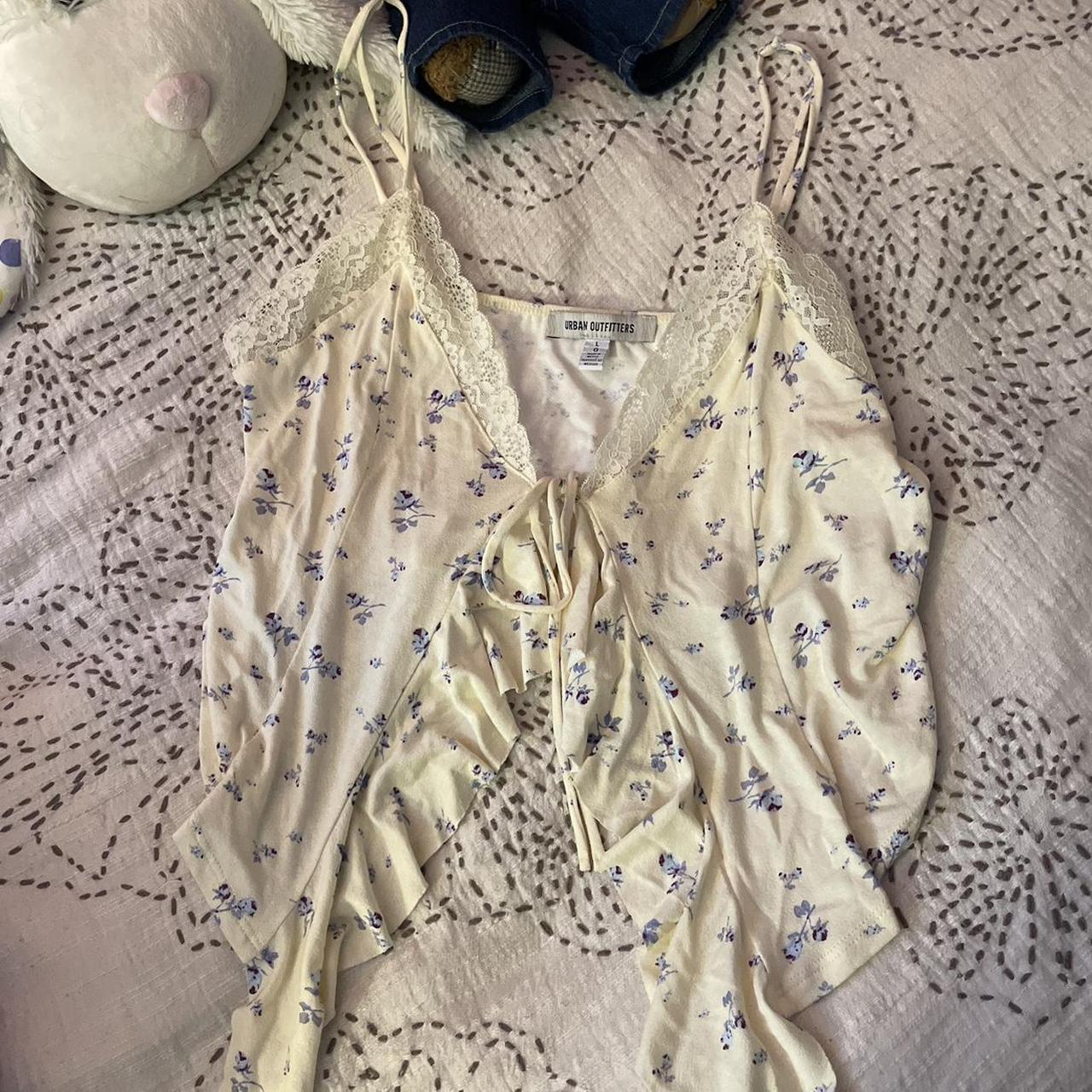item listed by shoegal_
