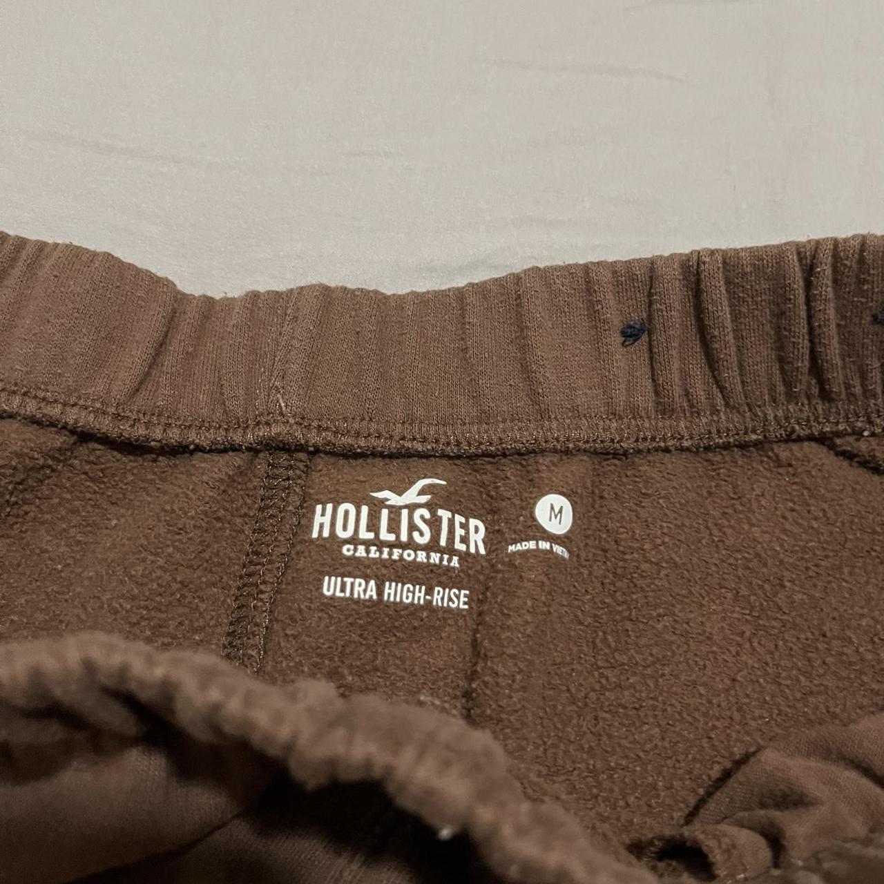 Hollister Ultra High-Rise Dad Joggers Color not - Depop