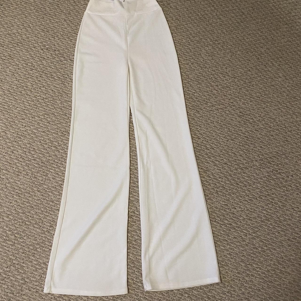 Windsor ivory pants NEVER WORN Size: small #windsor - Depop