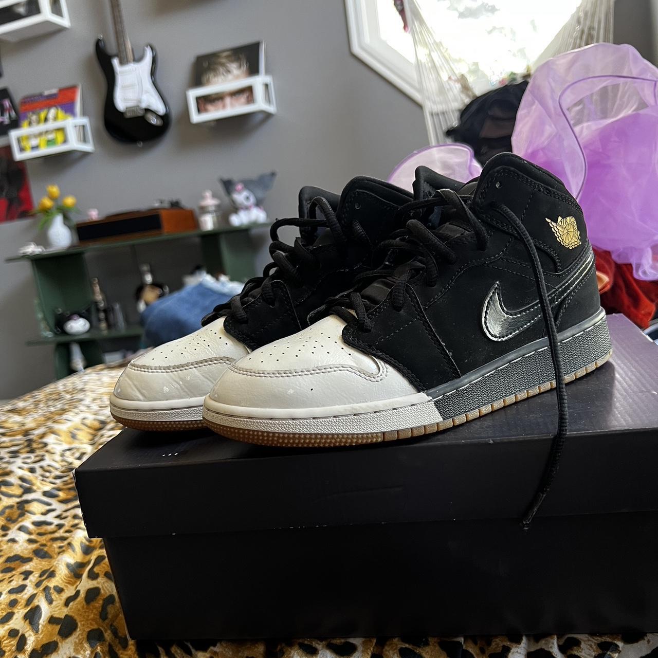 Black Jordan 1 Retro 95 Concord reversed Like... | Depop, image size:1280x1280