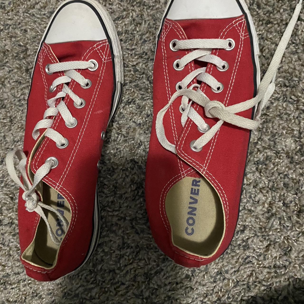 RED LOW converse sizes are men’s 7.5 and women’s 9.5 - Depop