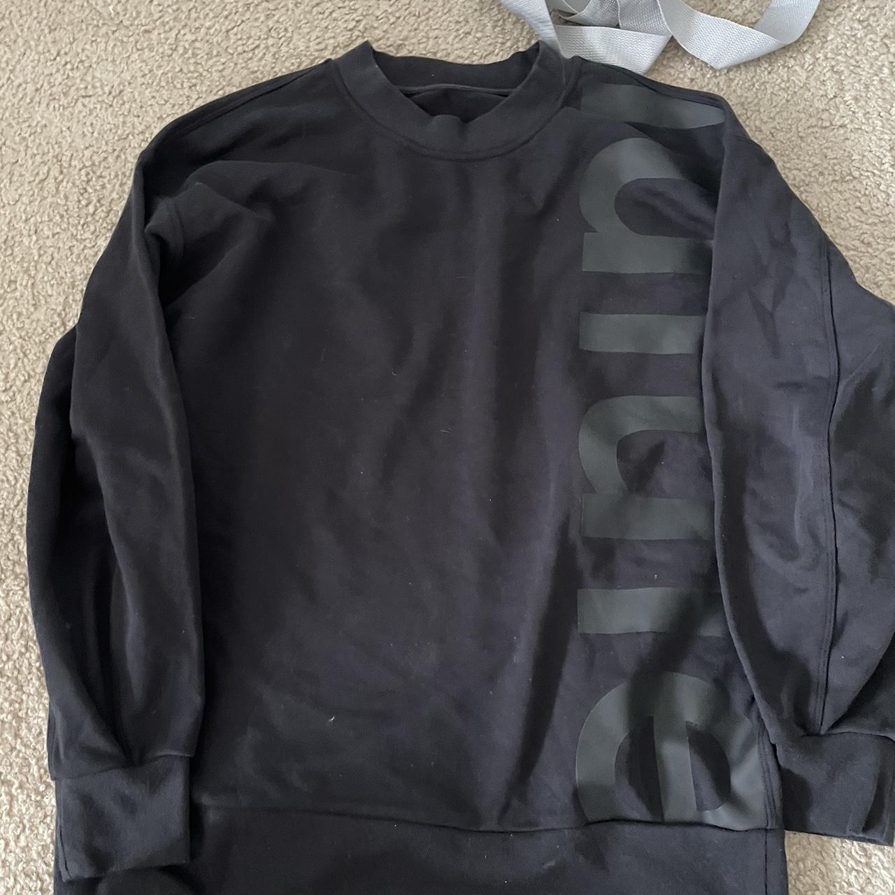 Lululemon Women's Black Sweatshirt Depop