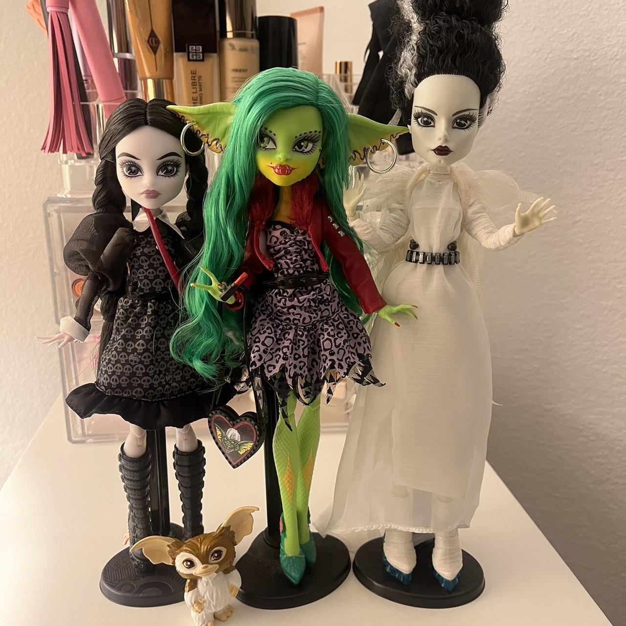 Limited edition monster high dolls on sale