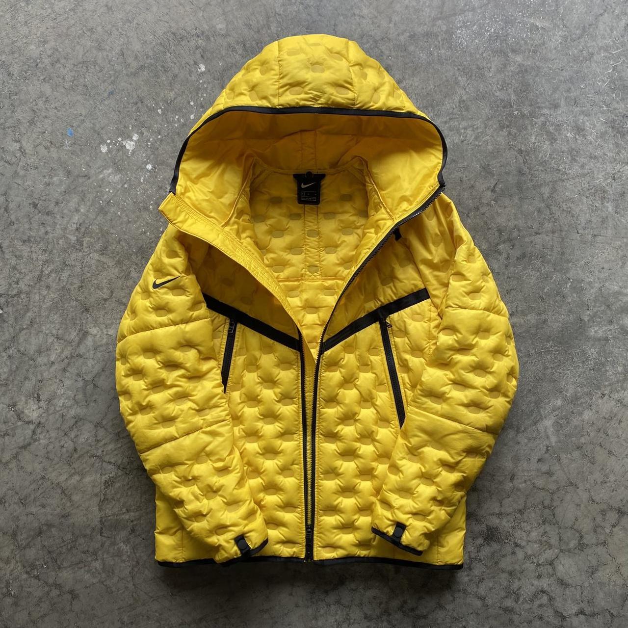mens yellow nike jacket