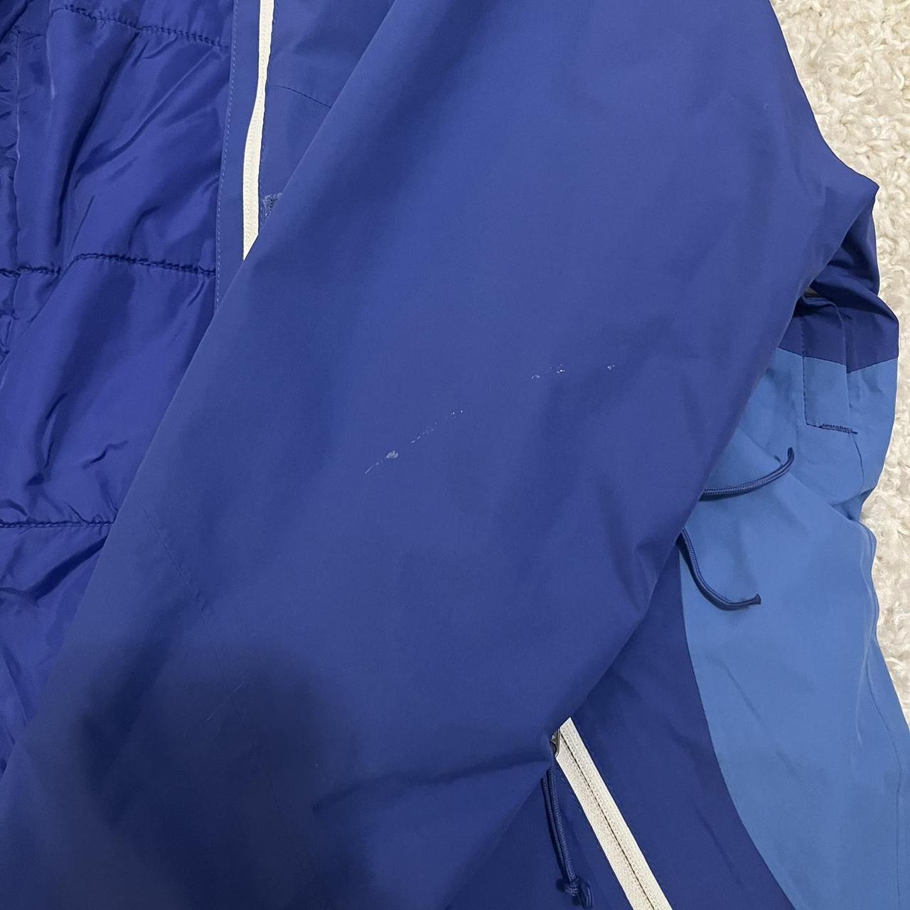 The North Face Women's Blue Coat (4)