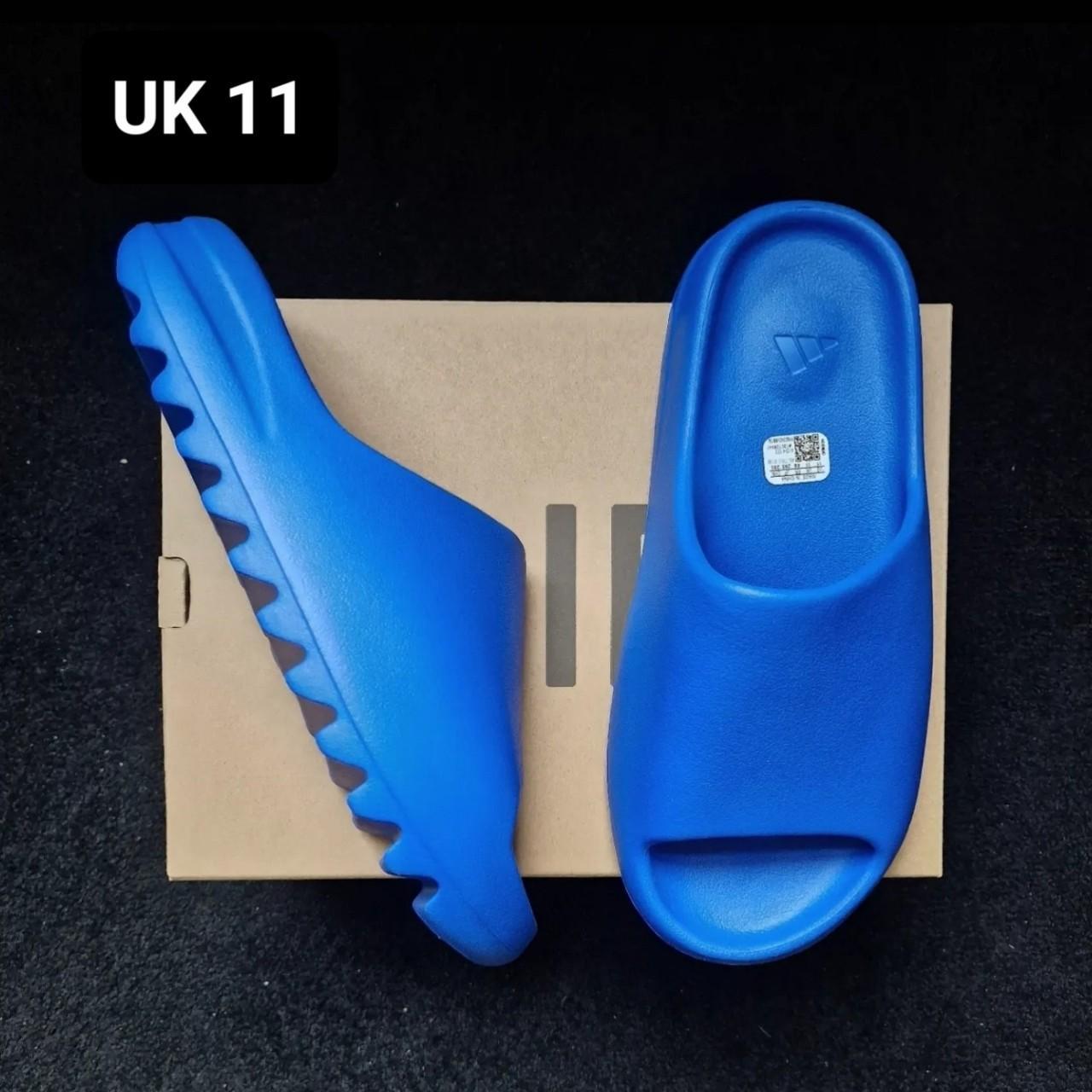 yeezy slides mineral blue