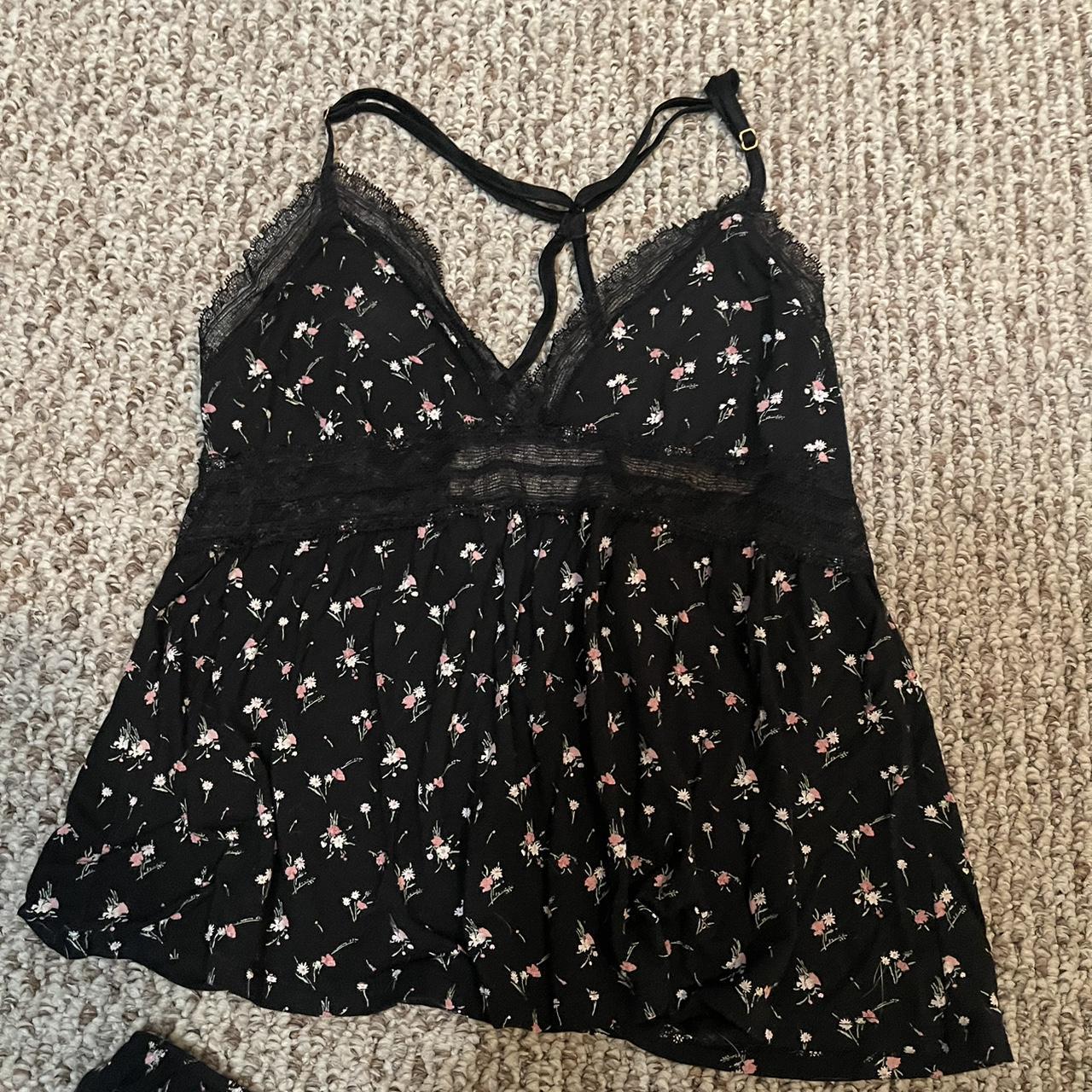 Victoria's Secret Women's Black and Pink Pajamas Depop