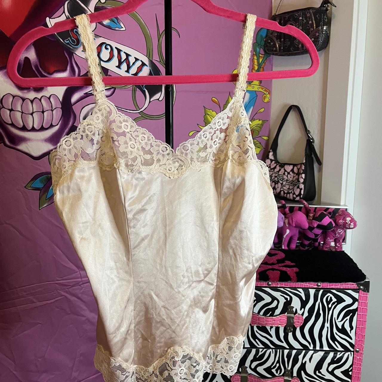 item listed by bratzvtg