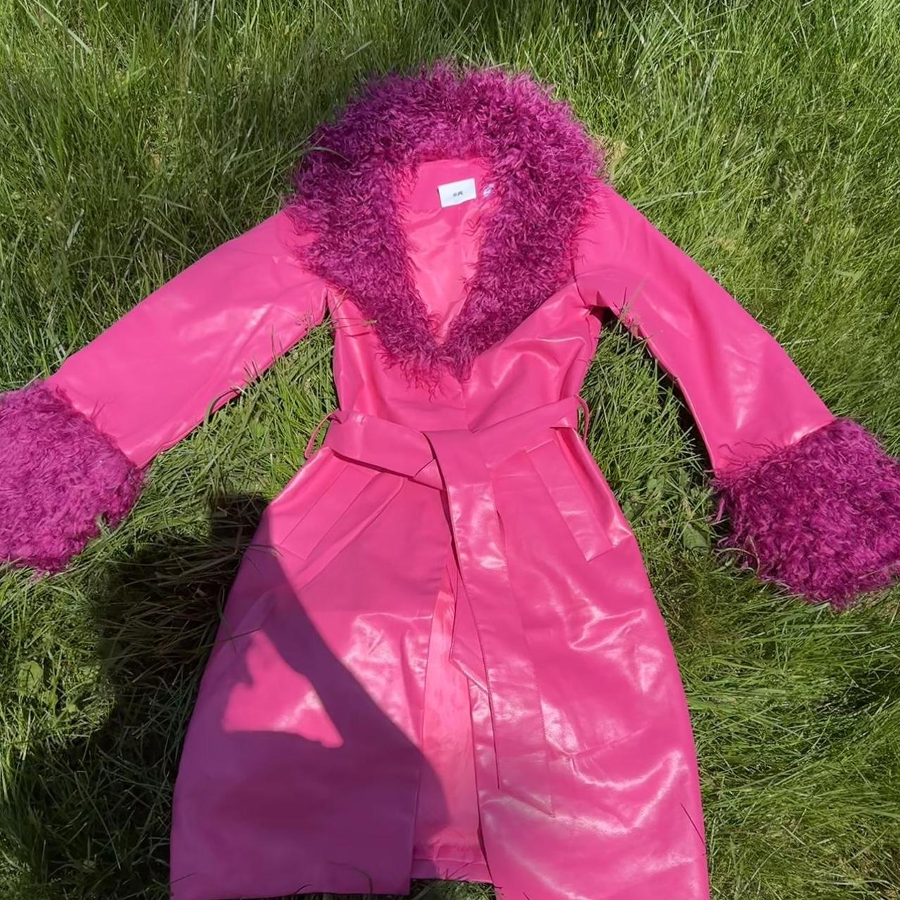 Hot pink coat. Brand new never worn 💋💋 Size S/M but... Depop