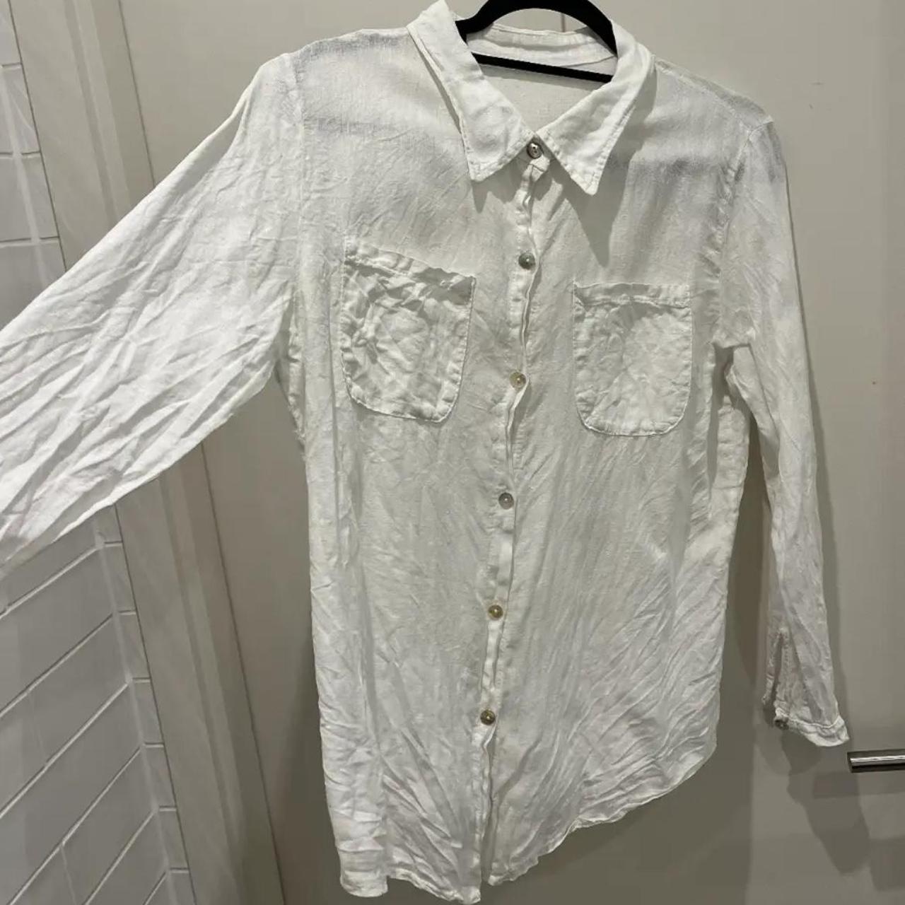 Made in Italy white linen shirt in size M - worn... - Depop