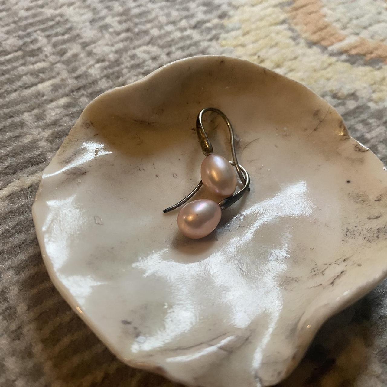 Pink faux pearl earrings silver color but tarnished Depop