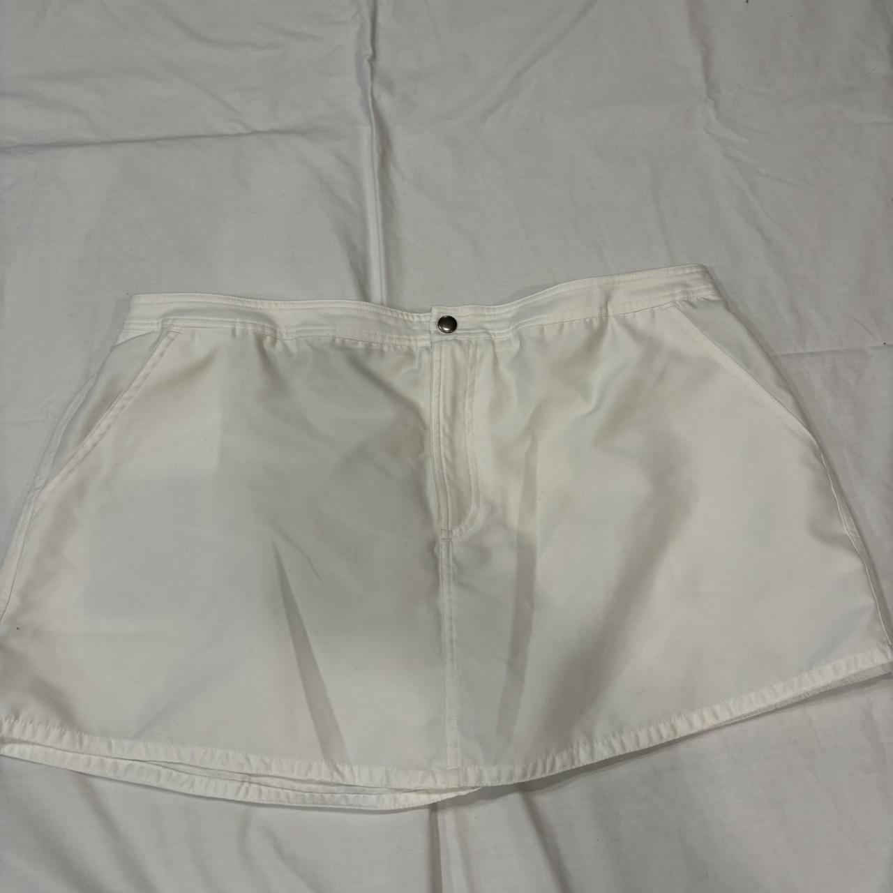 item listed by selinaxwu