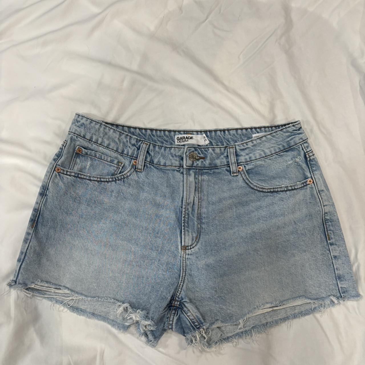 item listed by selinaxwu