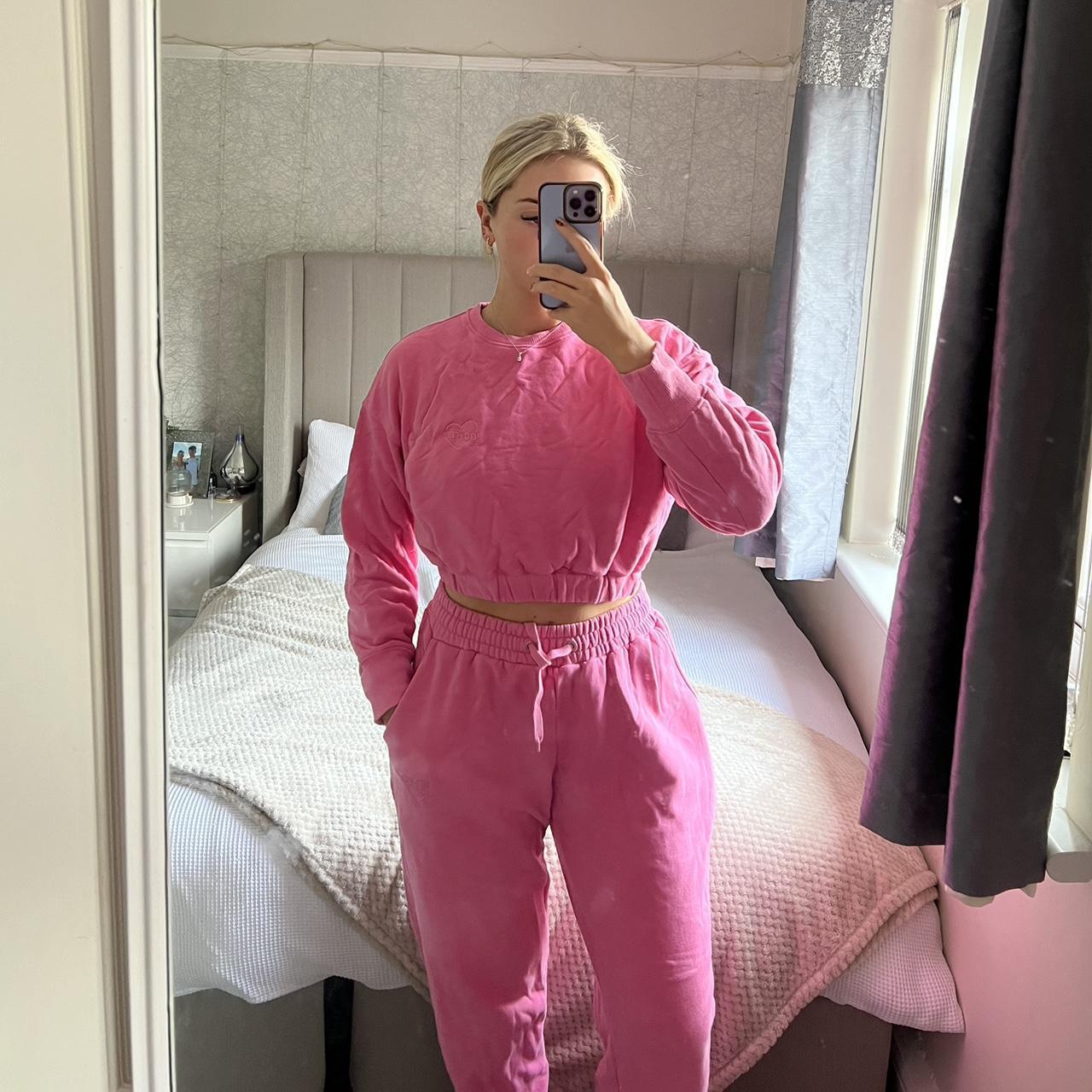 Bo and tee pink cropped jumper Megan Grubb collection - Depop