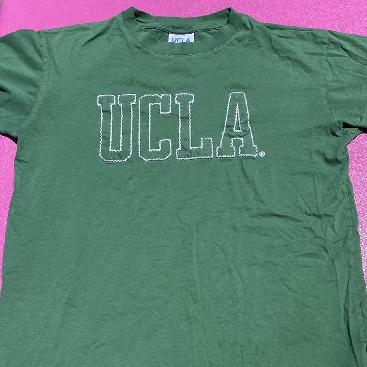 cotton on ucla green graphic shirt ————— size fits... Depop