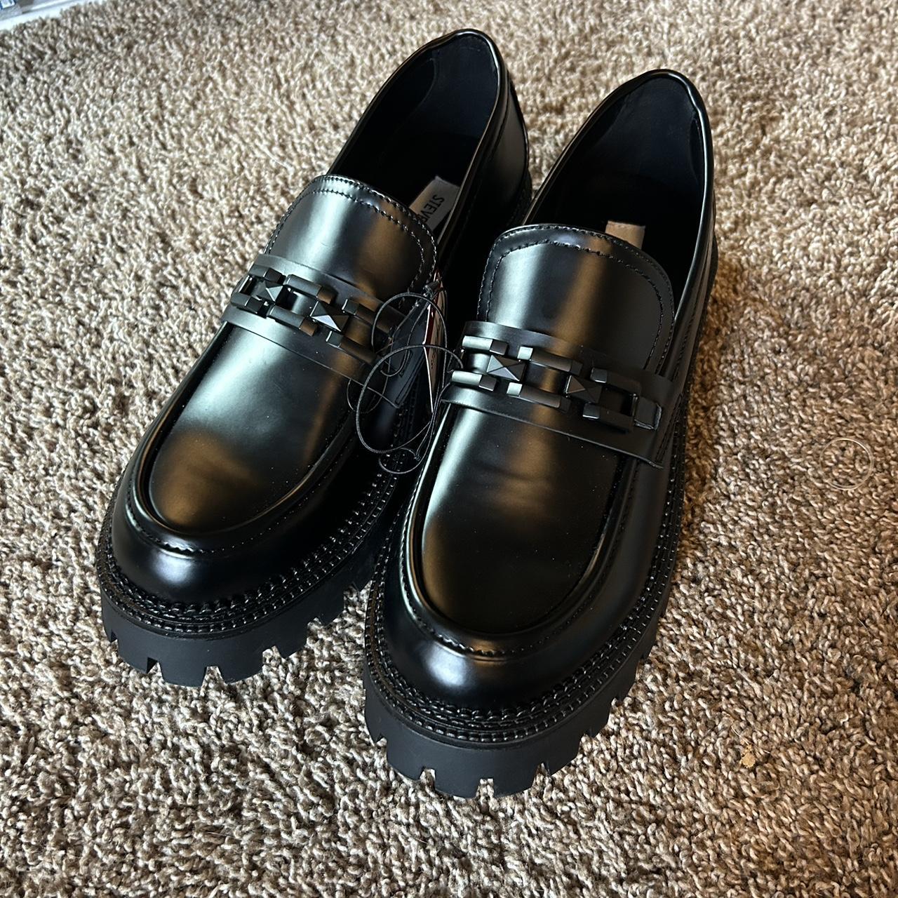 Steve madden loafers, women size 10! super cute,... Depop