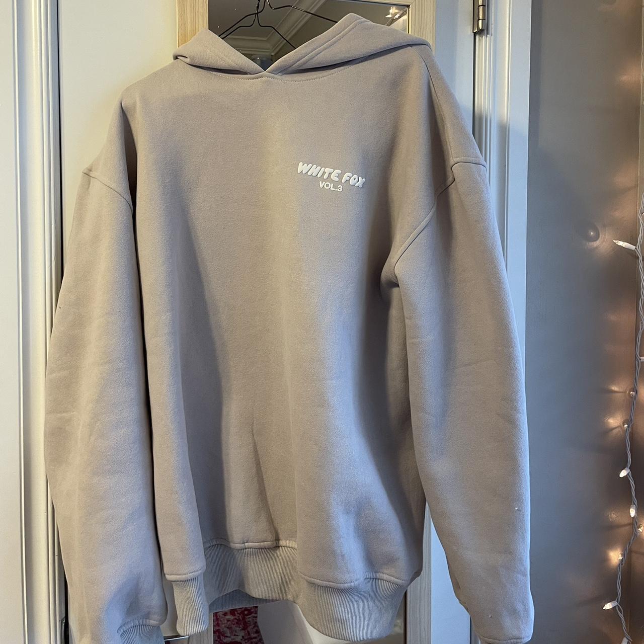 BRAND NEW White Fox Hoodie With Tags Size M L Depop   P0 